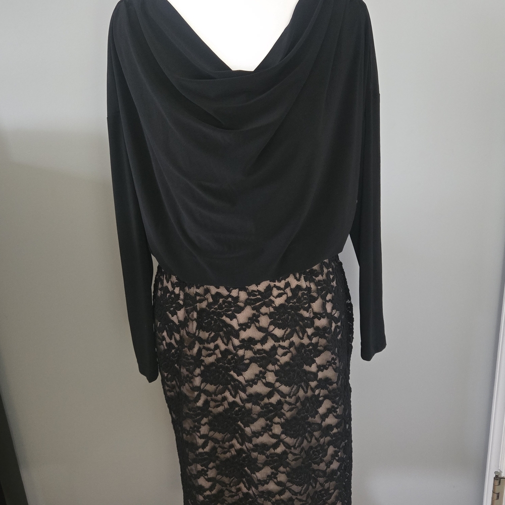 Elegant Black Lace Dress